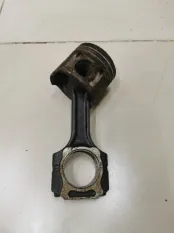 Поршень с шатуном SsangYong Kyron D20DT