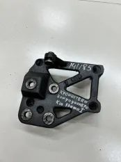 Кронштейн компрессора кондиционера Kia Shuma 1