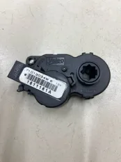 Моторчик заслонки отопителя Renault Kaptur H4M 438