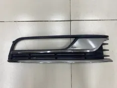 Решетка в бампер передняя правая Volkswagen Passat