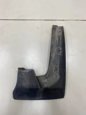 Брызговик задний правый Toyota RAV4 CA40