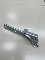 Петля капота правая Volkswagen Tiguan 1