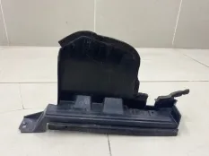 Дефлектор радиатора правый Exeed LX