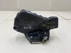 Замок двери задний правый Toyota Rav4 XA30 3ZRFAE