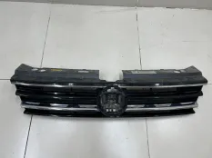 Решетка радиатора Volkswagen Tiguan 2