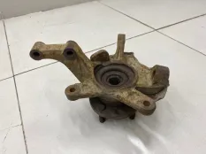 Кулак поворотный передний правый Chevrolet Aveo