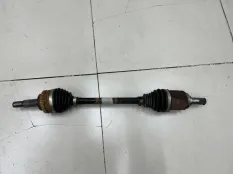 Полуось (привод) передний левый Geely Emgrand SS11