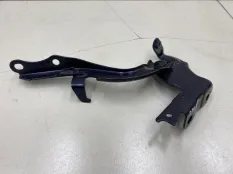 Петля капота правая Lexus RX350