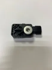 Датчик AIR BAG Renault Fluence L30R K4M 838 2012