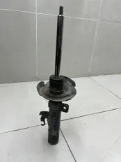 Амортизатор передний правый Ford Focus 2 СЕДАН