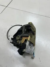 Замок двери задний правый Ford Focus 1 YS4E 2.0