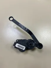 Моторчик заслонки отопителя Renault Kaptur H4M 438