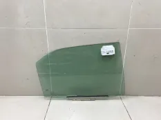 Стекло двери заднее правое Toyota Camry XV50