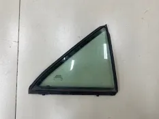 Стекло двери (Форточка) заднее правое Toyota Camry