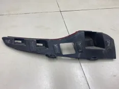 Кронштейн бампера передний правый Renault Arkana