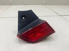 Отражатель в бампер задний правый Mitsubishi