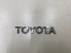 Эмблема на дверь багажника Toyota RAV4 CA40