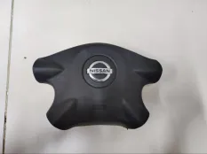 Подушка безопасности в рулевое колесо Nissan