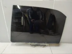 Стекло двери заднее левое Mitsubishi Lancer 9 CS1A