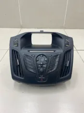 Панель управления магнитолой Ford Focus 3