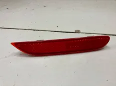 Отражатель в бампер задний правый Nissan X-Trail