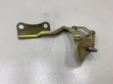 Петля капота правая Kia Rio 1 DC