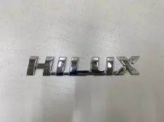 Эмблема на крышку багажника Toyota Hilux 8
