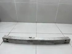 Усилитель бампера передний Nissan Teana J31 QR20DE