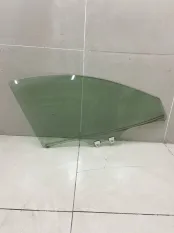 Стекло двери переднее правое Mazda CX-5 KE