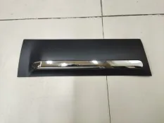 Молдинг двери задний правый Nissan Qashqai J10