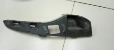 Кронштейн бампера передний правый Renault Arkana