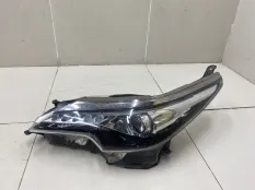 Фара левая Toyota Fortuner 2