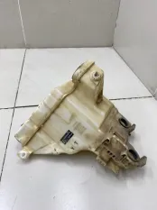 Бачок омывателя Toyota Land Cruiser Prado 150