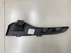 Кронштейн бампера передний правый Renault Arkana