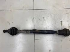 Полуось (привод) передний правый Skoda Fabia 2 5J