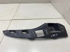 Кронштейн бампера передний правый Renault Arkana