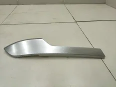 Накладка на решетку радиатора левая Mitsubishi