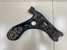 Рычаг подвески передний правый Volkswagen Polo 5