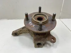 Кулак поворотный передний правый Mitsubishi Lancer