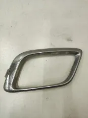 Рамка противотуманной фары правая Renault Sandero