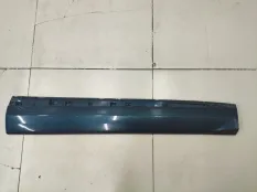 Молдинг двери передний правый Geely Monjaro KX11