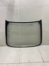 Стекло двери багажника Toyota Corolla E90 2E