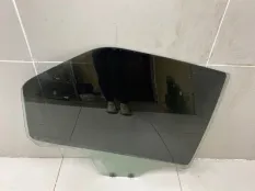 Стекло двери заднее правое Renault Logan 1 СЕДАН