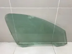 Стекло двери переднее правое Peugeot 206 ХЭТЧБЭК