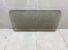 Стекло кузовное глухое левое ГАЗ Газель 2705