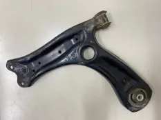 Рычаг подвески передний левый Skoda Fabia 2 5J BZG