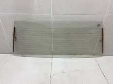 Стекло заднее Лада 2115