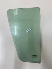 Стекло двери (Форточка) заднее правое Renault