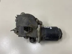 Моторчик стеклоочистителя передний Mazda 323 BJ