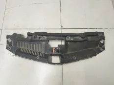 Кожух замка капота Opel Mokka